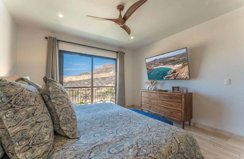Los Cabos House | CCV - AMAZING & LUXURIOUS 4BR villa w/private pool, hot tub and access to Golf