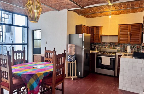 Ajijic House | Central Ajijic 3-Bedroom House, Near Everything!