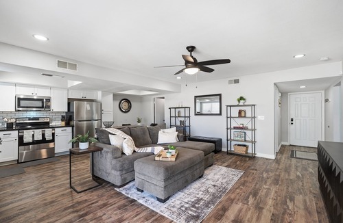 Tempe House | Central | Pool Access | AC | Tempe Townhome