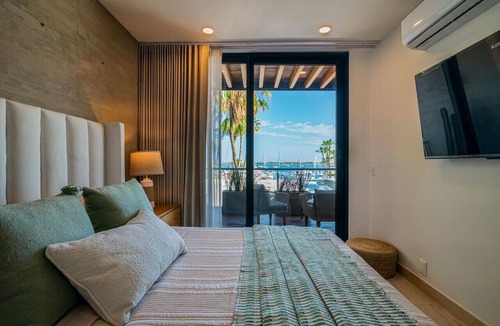 La Paz Apartment | Central with sea view - Pool & Jacuzzi on Rooftop