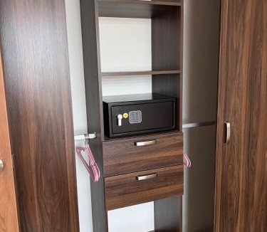 San Juan de Dios Apartment | Centrally located apartment with AC, parking and pool