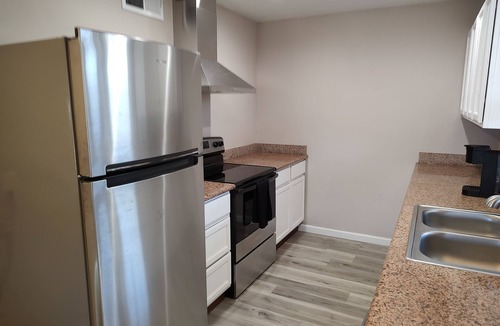 Mesa Cottage | Centrally located close to everything with private entry and private yard.