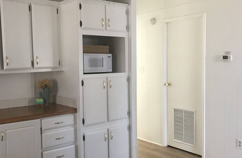 Campus Farm House | Centrally secluded, Urban Ranch Guesthouse, walk/bike to markets, dining & more!