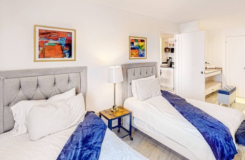 Downtown Cabo San Lucas Hotel | Cerro Colorado Studio | Condo in Cabo San Lucas