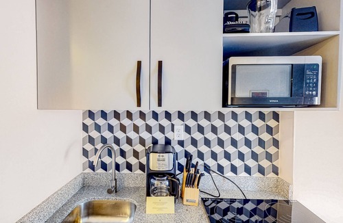 Downtown Cabo San Lucas Hotel | Cerro Colorado Studio | Condo in Cabo San Lucas