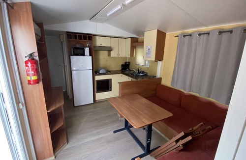Porto-Vecchio Ski Chalet | Chalet-Classic-Ensuite with Shower-Mobil Home 2 chambre