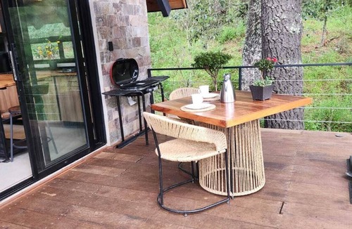 Tapalpa Ski Chalet | Chalet VerdeTerra cottage for remote housing or work