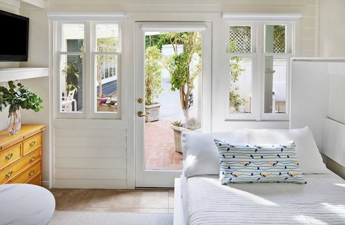 Santa Monica Canyon Bed & Breakfast | Channel Road Inn, A Four Sisters Inn