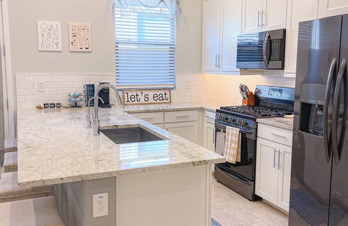 Verrado House | Charming 1-bedroom in Litchfield Park with peloton, WiFi, & many amenities!