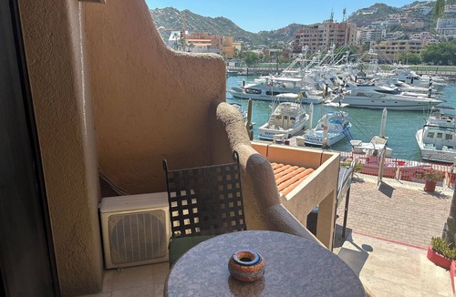 Centro Condo | Charming 1-bedroom condo in the heart of the Marina! AC, Wifi and rooftop pool!