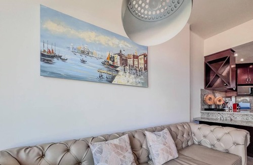 El Centenario Condo | Charming 1-bedroom Studio condo in nice El Centenario with WiFi, AC great view.