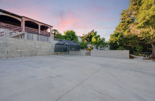 South San Gabriel House | Charming 1-bedroom house in Rosemead with WiFi and AC