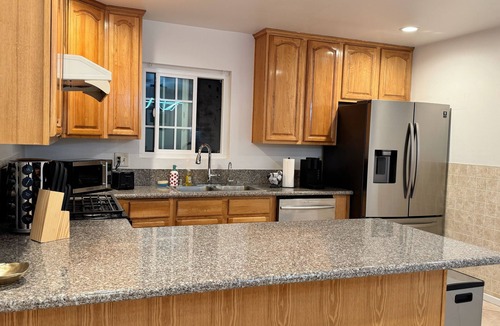 Rowland Heights House | Charming 2-bedroom house in superb Rowland Heights with quite neighborhood
