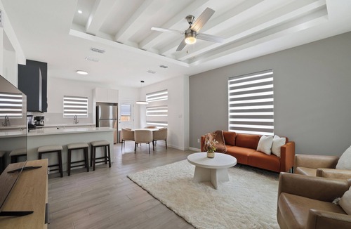 Alton Apartment | Charming 2-bedroom apartment with WiFi, AC in fabulous Alton/Mission Tx.