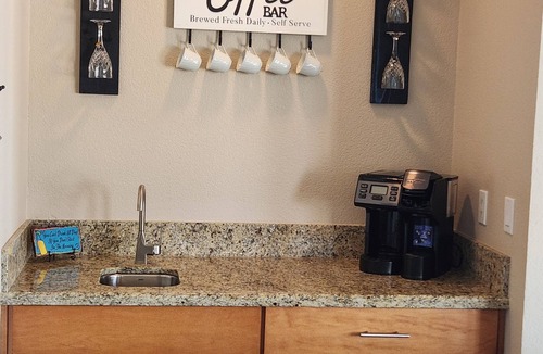 Scottsdale Ranch Condo | Charming 2-bedroom condo with WiFi, AC in brilliant Scottsdale