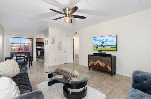 Papago Parkway Condo | Charming 2-bedroom condo with Pools and AC in superb Scottsdale