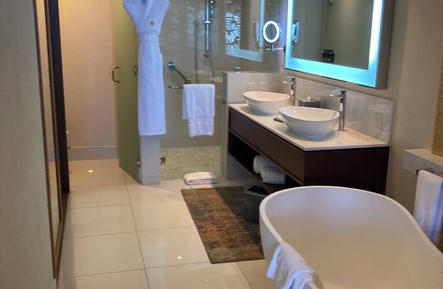 San Jose del Cabo Hotel | Charming 2BR Resort suites in enchanting San José del Cabo tourist Corridor
