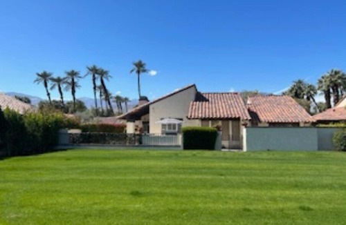 Cathedral City House | Charming 3-bedroom house in Rancho Mirage with AC, WiFi