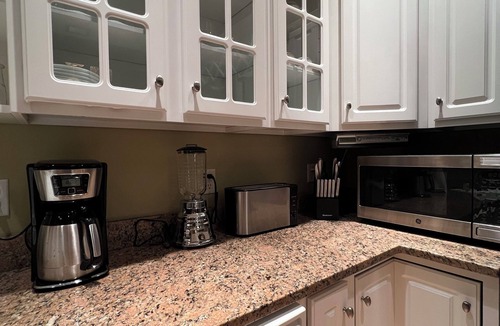 La Crosse House | Charming 3-bedroom house with WiFi and AC in beautiful La Crosse