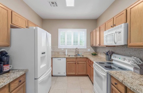 West Point Towne Center House | Charming 3-bedroom house with WiFi, AC, Private Pool in pleasant Surprise