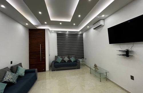 Tequila House | Charming 3-bedroom house in delightful Tequila with AC,beatiful and modern house