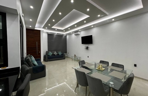 Tequila House | Charming 3-bedroom house in delightful Tequila with AC,beatiful and modern house