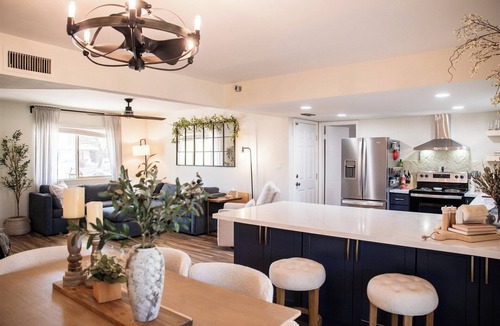 Gilbert House | Charming 3-bedroom house in fabulous Downtown Gilbert- family and pet friendly!
