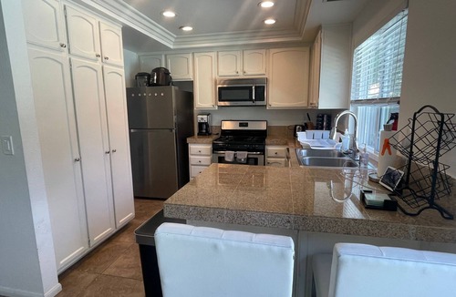 Mira Mesa House | Charming 3-bedroom Private Home with Pool & Hot-tub in sunny San Diego