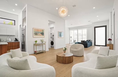 Mar Vista House | Charming 3-bedroom house in wonderful Los Angeles with WiFi, AC