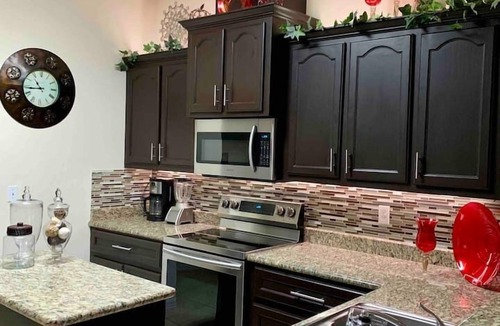 McAllen House | Charming 3BR/2BA Lux House - Perfect for Families