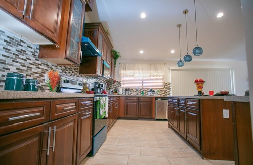 South Mountain House | Charming 4 Bedroom, 2 Bathroom house in Phoenix