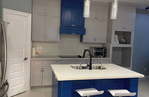 Alamo House | Charming 4-bedroom Home away from Home