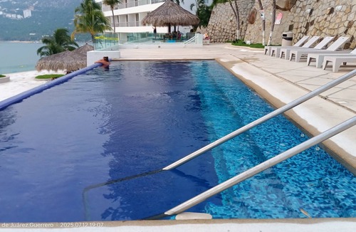 Puerto Marques Apartment | Charming 4 Px apartment in tranquil Acapulco Diamante-Majahua with all amenities