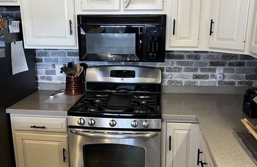 Town of Webb House | Charming ADK Retreat Walking Distance to Town and River