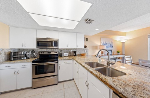 South Padre Island Condo | Charming condo just steps from the beach, BeachHouse 3-502
