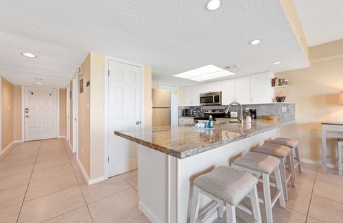 South Padre Island Condo | Charming condo just steps from the beach, BeachHouse 3-502