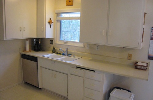 Bolsa Chica-Heil House | Charming House near beach, Best Deal in HB!