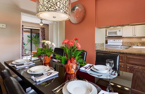 Sunrise Vista Chino Condo | Charming Mid-Century Condo with Private Courtyard and Easy Pool Access
