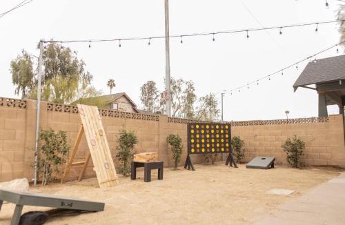 Governmental Mall House | Charming NEW Retreat, Prime Location Mins to DT & PHX Airport