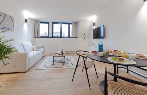 Ixelles Apartment | Chatelain VII - One Bedroom Apartment, Sleeps 4