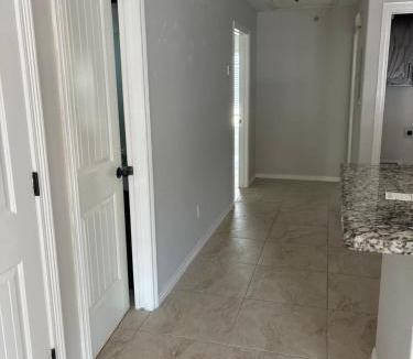 Alton Apartment | Cherry Real Estate LLC