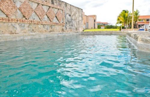 Puerto Aventuras Hotel | Chez Waffle Hotel