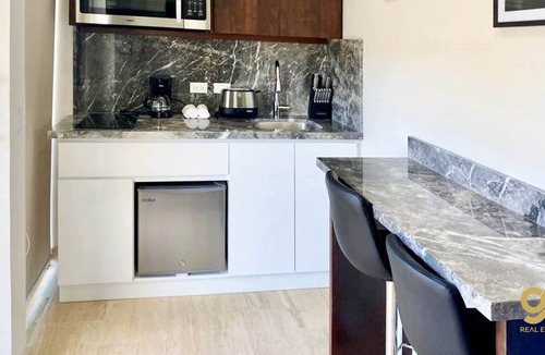 La Paz Apartment | Chic Downtown Stay, Walk to Beach and Malecón!