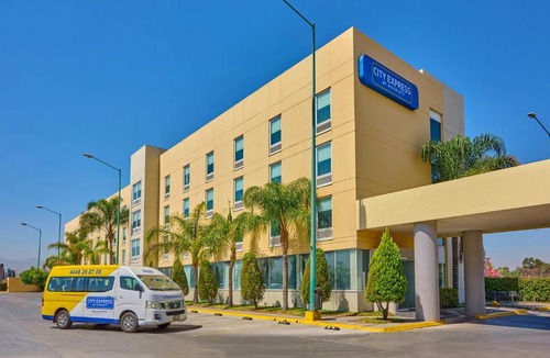 San Luis Potosi Hotel | City Express by Marriott San Luis Potosi Zona Industrial