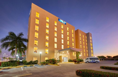Manzanillo Hotel | City Express by Marriott Manzanillo