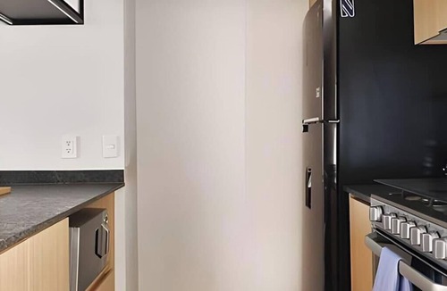 Zona Minerva House | City-view retreat - resort access & BBQ grill