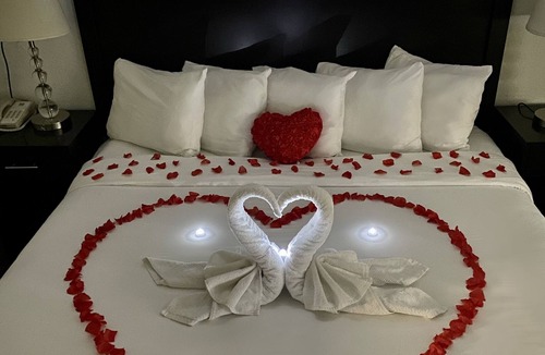 McAllen Hotel | Clarion Inn near McAllen Airport