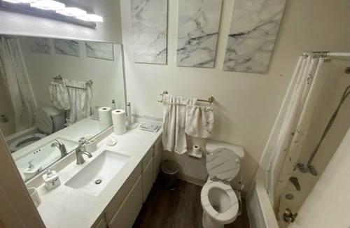 North Hills West Apartment | Clean, Comfortable, Cozy, Quiet and Convenient Apartment