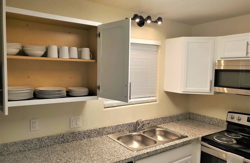 Brownsville Condo | Clide's Mansion, Cozy 2BD/2BA w/Private Yard!