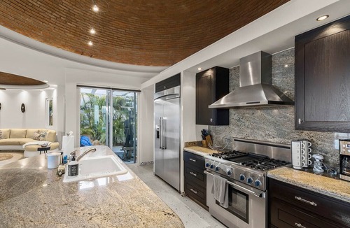 Pedregal Villa | Cliffside Villa with Ocean View, Pool, Sauna, Butler